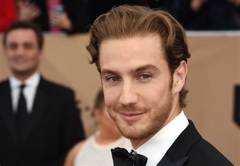 Eugenio Siller Bio, Wife, Age, Net Worth, Height,。